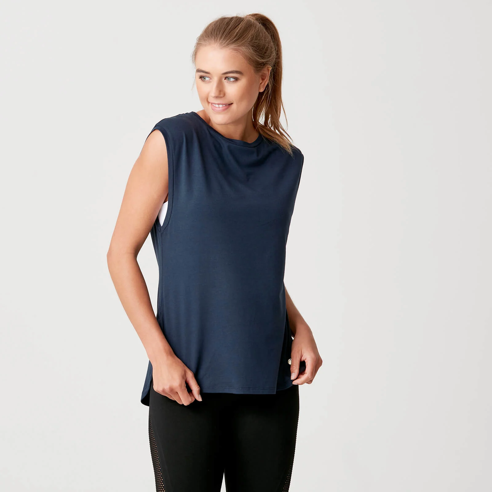 Myprotein Luxe Touch Vest - XS - كحلي الصورة 1