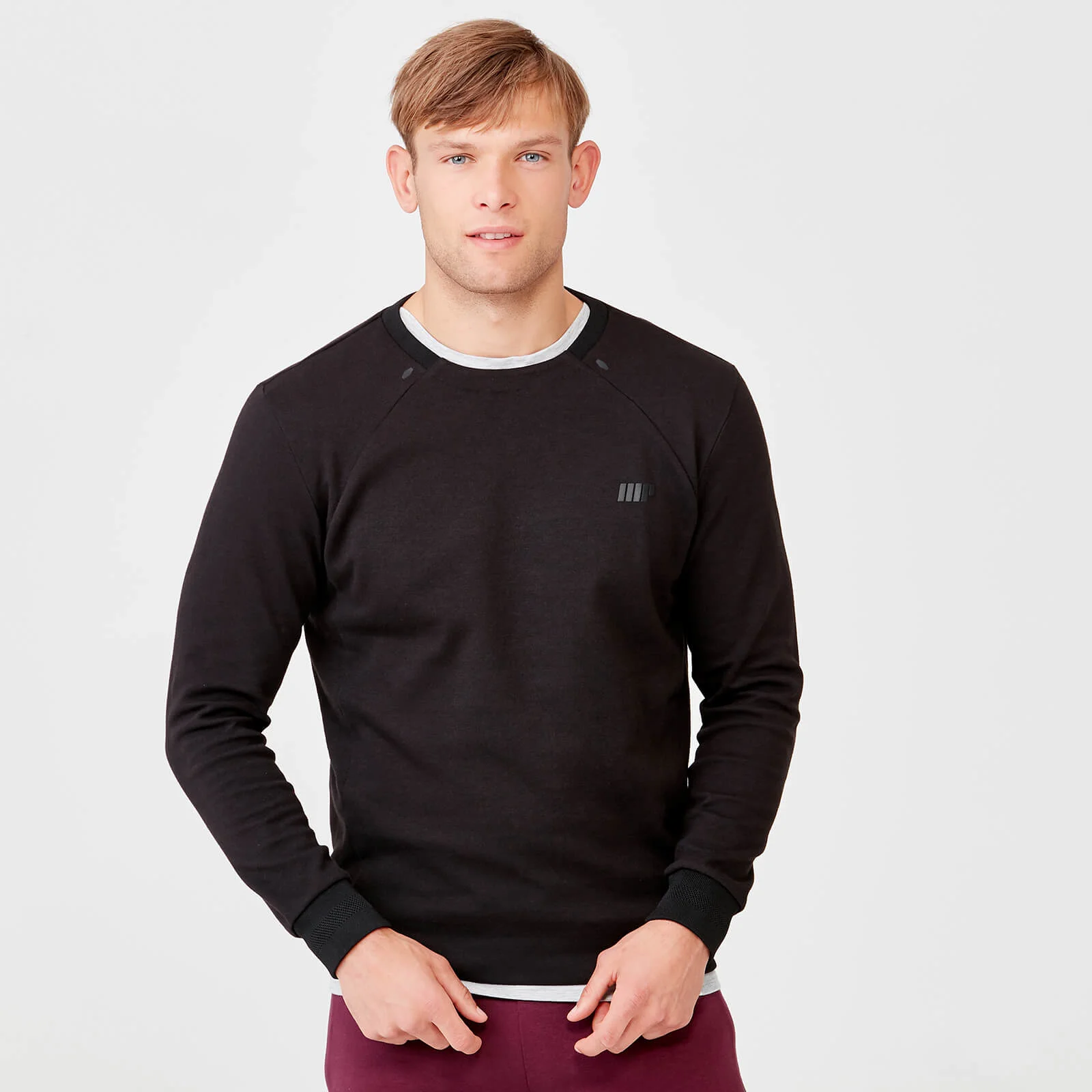 Myprotein Pro-Tech Crew Neck Sweatshirt 2.0 - M - أسود الصورة 1