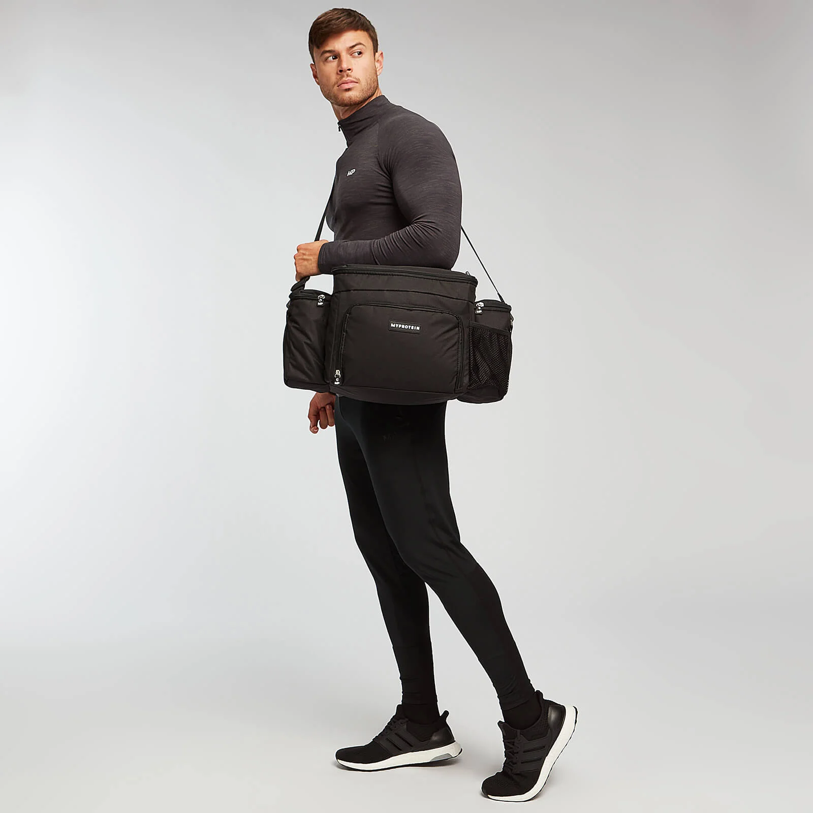 Myprotein Meal Bag Holdall - Black الصورة 1