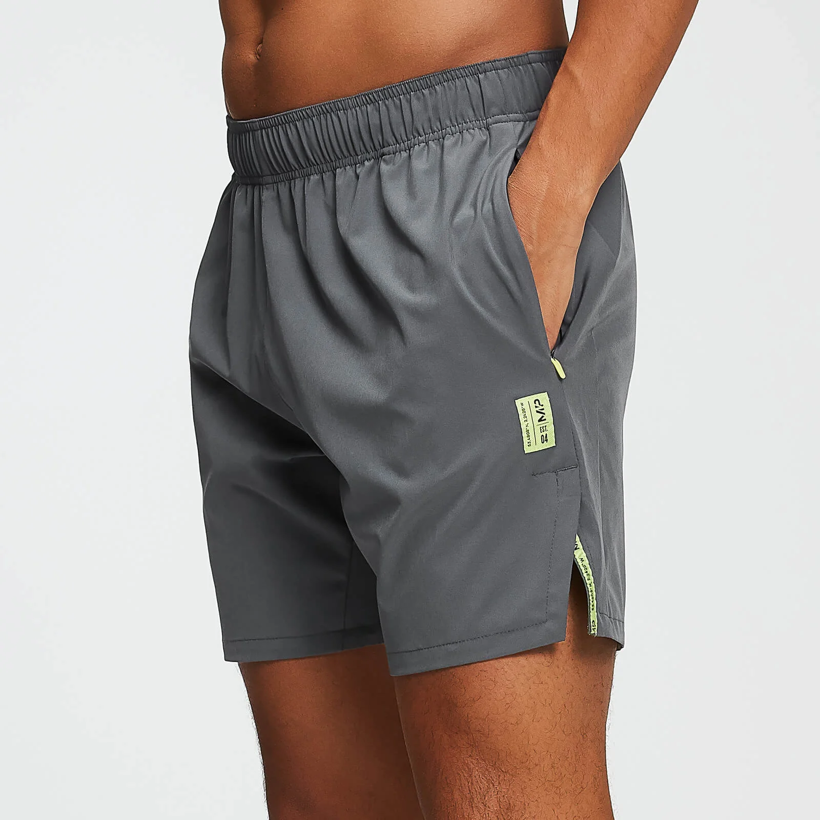 MP Men's Training Stretch Woven 7 Inch Shorts - Carbon - XS الصورة 1